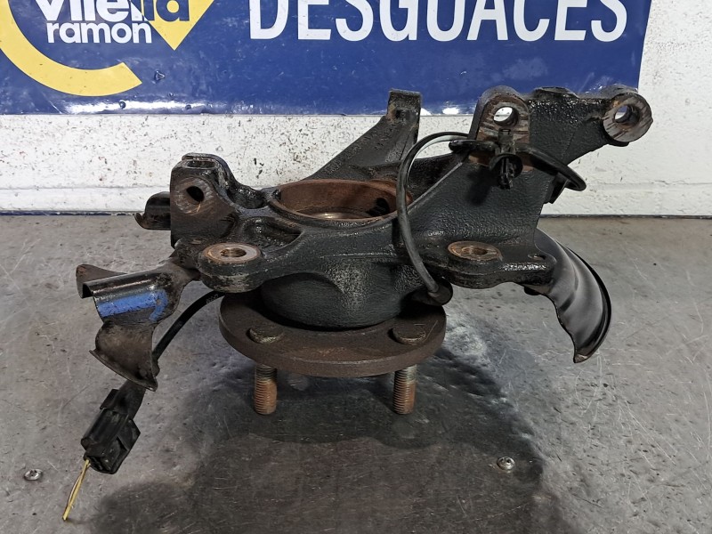 Recambio de mangueta delantera izquierda para ford fiesta referencia OEM IAM C1BC2K005AC  