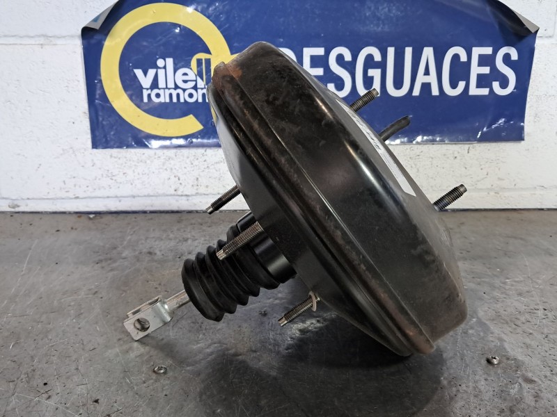 Recambio de servofreno para ford fiesta referencia OEM IAM 0204J00133  