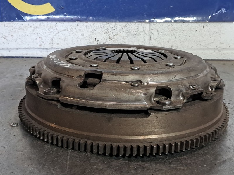 Recambio de kit embrague para citroen berlingo 1.6 hdi 75 sx multispace referencia OEM IAM   