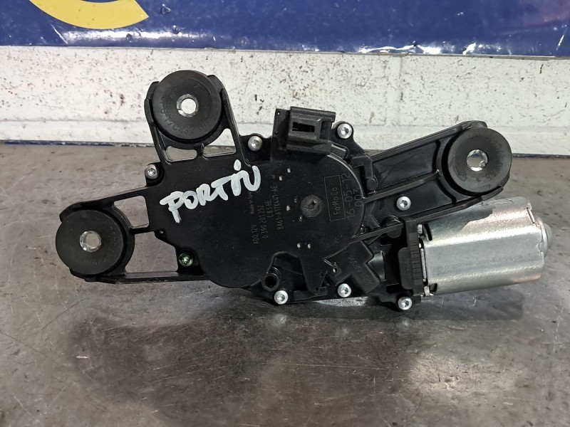 Recambio de motor limpia trasero para ford fiesta referencia OEM IAM   