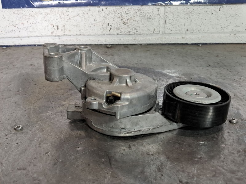 Recambio de tensor correa auxiliar para seat leon (1m1) 1.9 tdi | 0.99 - ... 1.9 tdi | 0.99 - ... referencia OEM IAM   