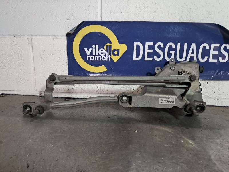 Recambio de motor limpia delantero para ford fiesta referencia OEM IAM   