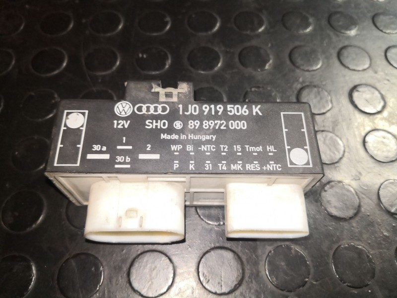 Recambio de rele ventilador para volkswagen golf iv berlina (1j1) básico | 0.97 - ... referencia OEM IAM 1J0919506K  