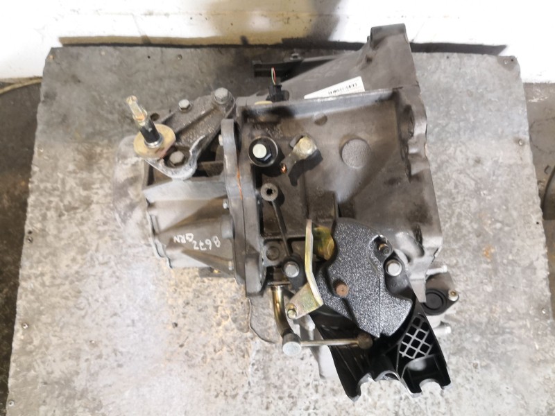 Recambio de caja cambios para citroen berlingo 1.6 hdi 75 sx multispace referencia OEM IAM 20DM69  