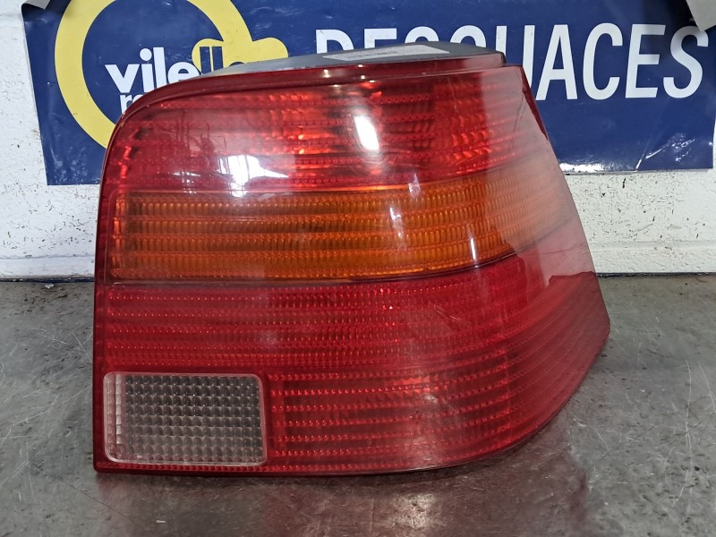 Recambio de piloto trasero derecho para volkswagen golf iv berlina (1j1) básico | 05.99 - ... referencia OEM IAM   