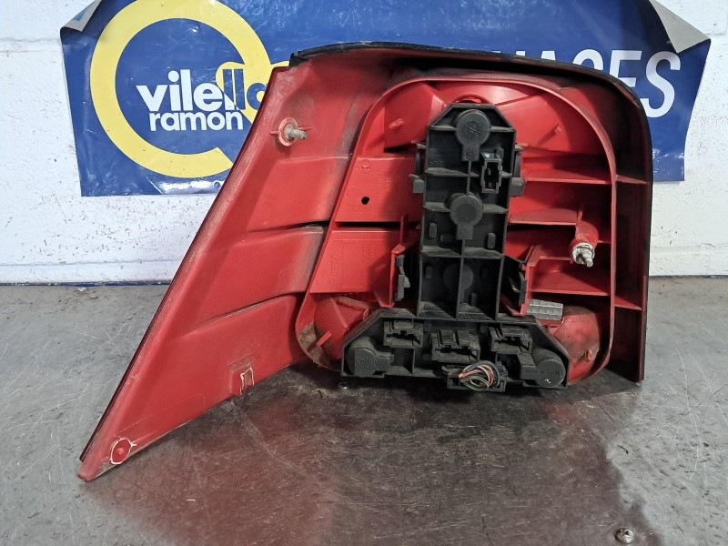 Recambio de piloto trasero derecho para volkswagen golf iv berlina (1j1) básico | 05.99 - ... referencia OEM IAM   