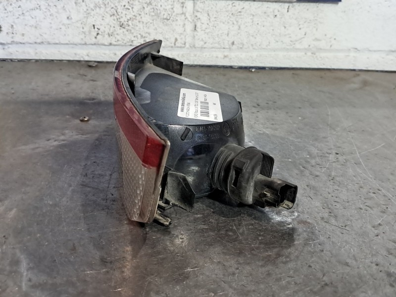 Recambio de piloto marcha atras para ford focus 1.6 tdci 109 titanium referencia OEM IAM   