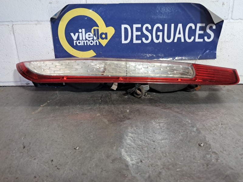 Recambio de piloto trasero derecho para ford focus 1.6 tdci 109 titanium referencia OEM IAM   