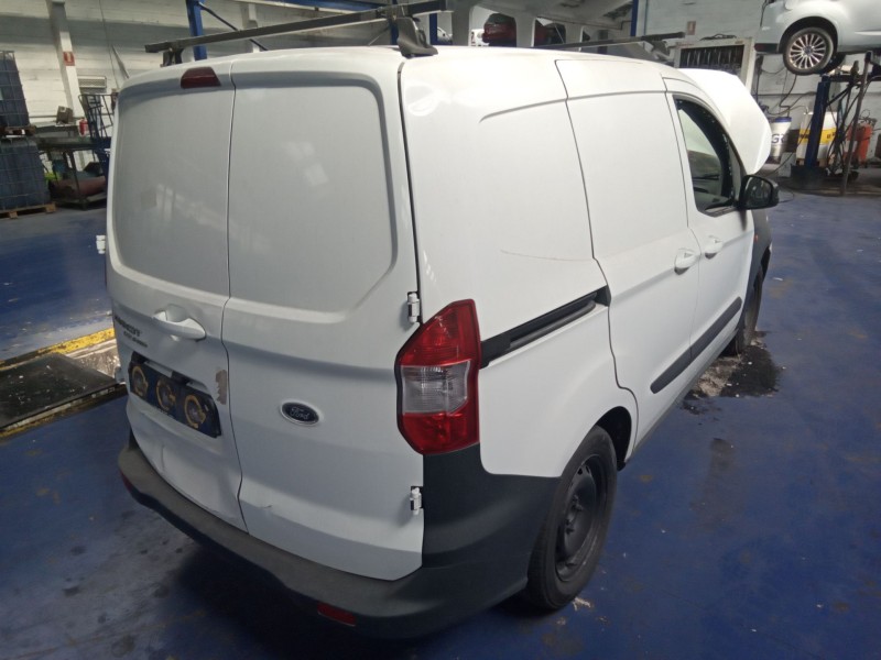ford transit courier  | 0.13 - ... del año 2013