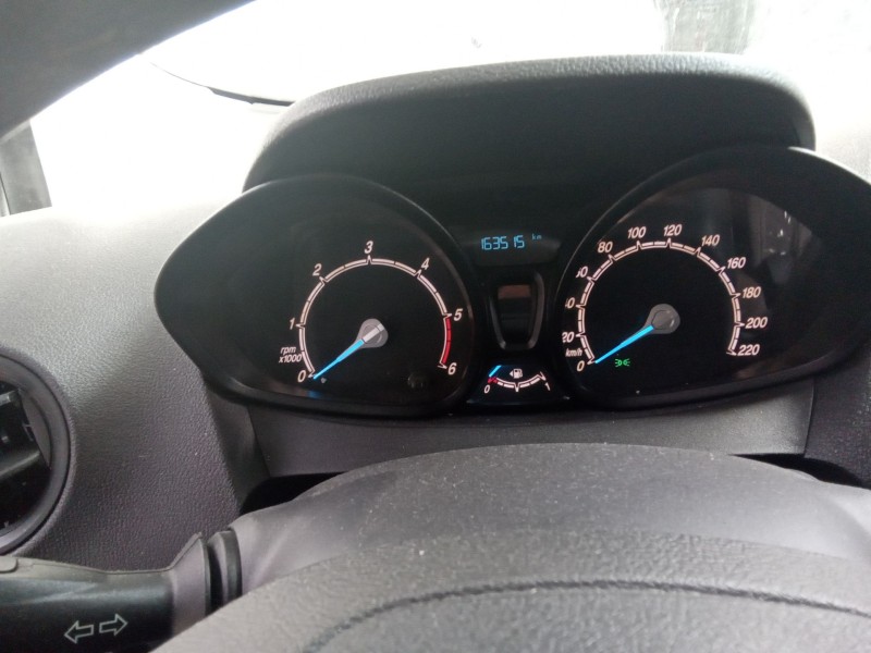 ford transit courier  | 0.13 - ... del año 2013