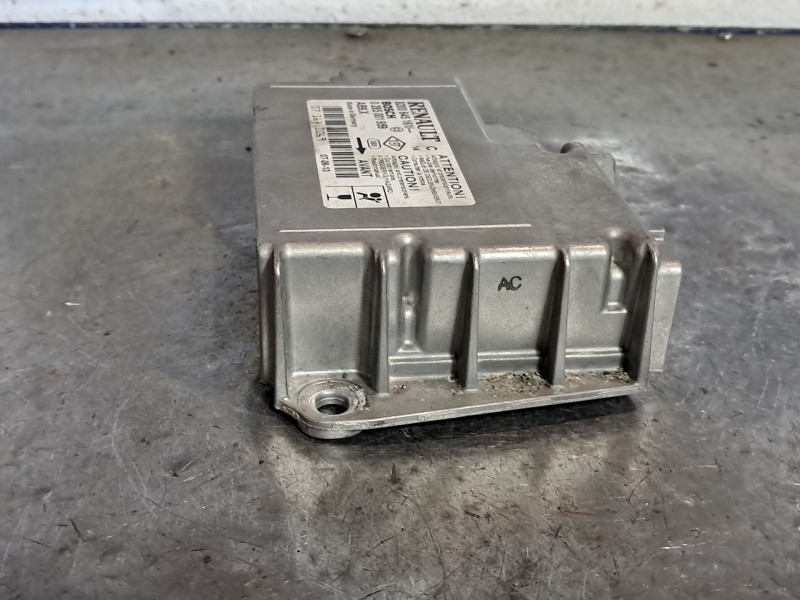 Recambio de centralita airbag para renault clio iii  | 0.05 - ...  | 0.05 - ... referencia OEM IAM 0285001959  