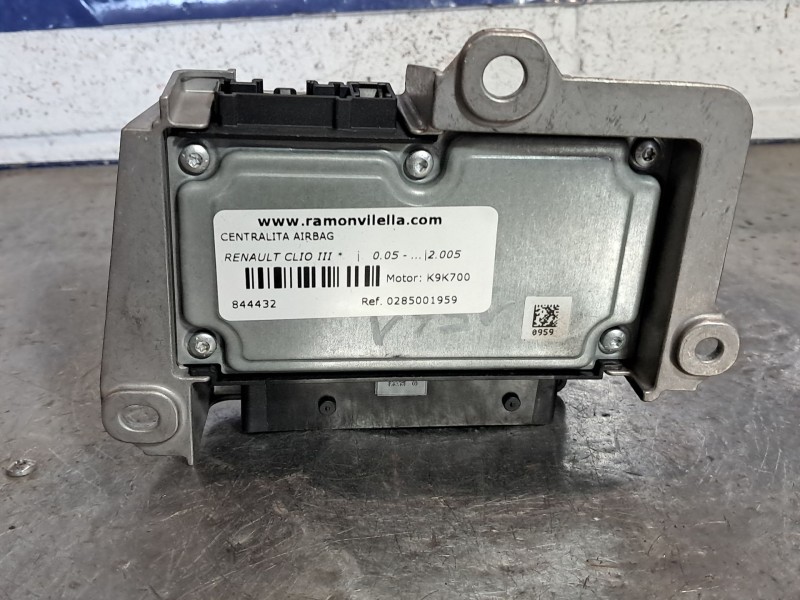 Recambio de centralita airbag para renault clio iii  | 0.05 - ...  | 0.05 - ... referencia OEM IAM 0285001959  