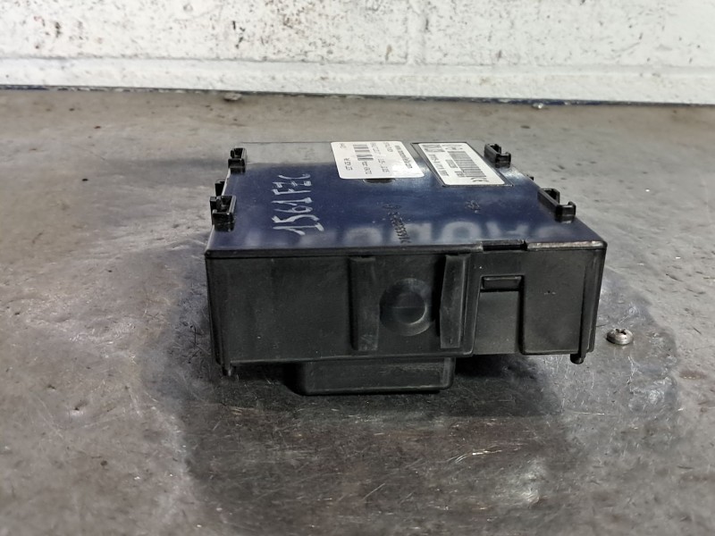 Recambio de centralita bcm para renault clio iii  | 0.05 - ...  | 0.05 - ... referencia OEM IAM BCML2CR  