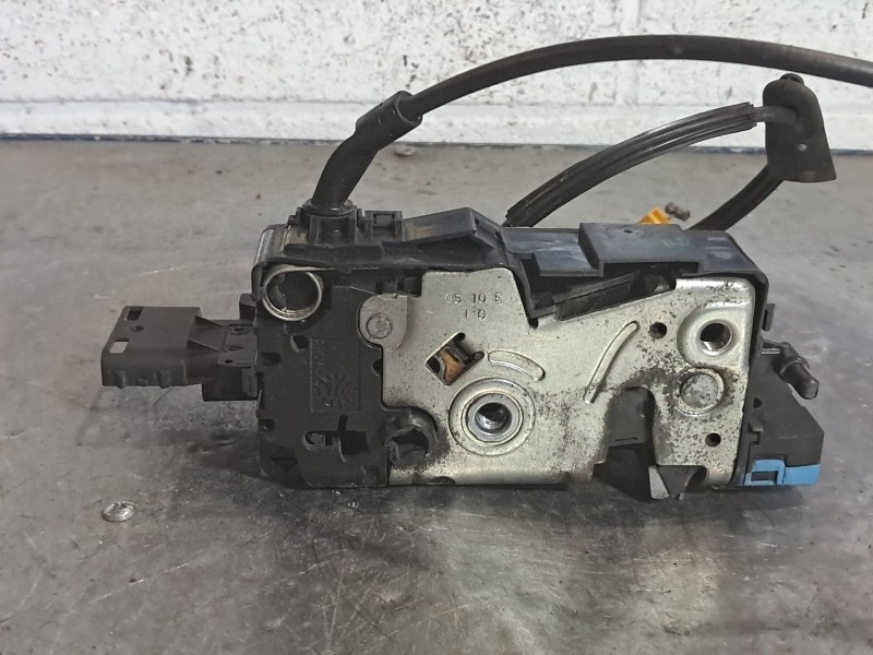 Recambio de cerradura puerta trasera izquierda para peugeot 207 sw  | 0.07 - ...  | 0.07 - ... referencia OEM IAM 24090158  