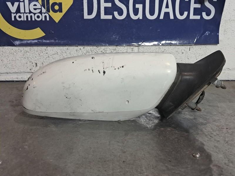 Recambio de retrovisor derecho para renault 19 (b/c/l53) 1.8 referencia OEM IAM ELECTRIC  