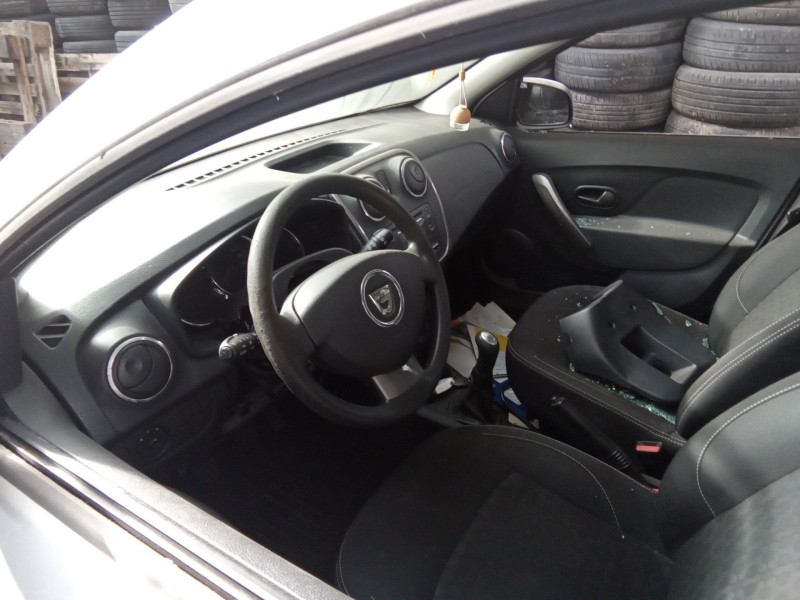 dacia sandero (10.2011 )  | 0.12 - ... del año 2015