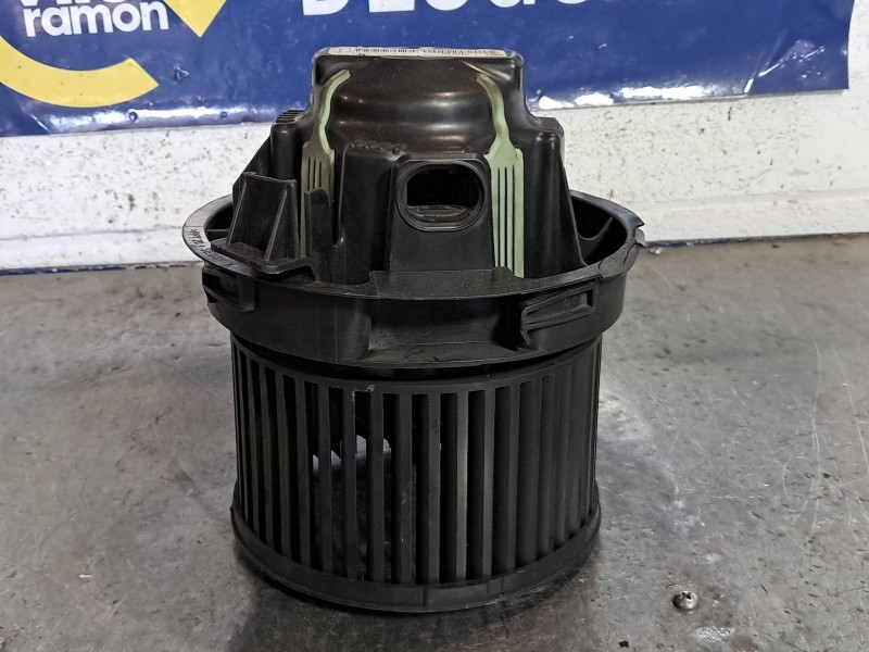 Recambio de motor calefaccion para peugeot 207 sw  | 0.07 - ...  | 0.07 - ... referencia OEM IAM MN102992G  