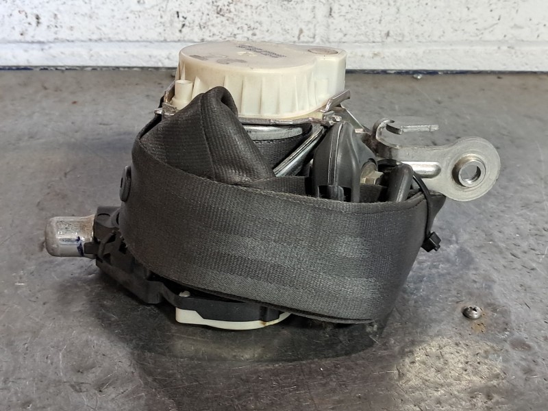 Recambio de cinturon seguridad delantero izquierdo para renault clio iii  | 0.05 - ...  | 0.05 - ... referencia OEM IAM   