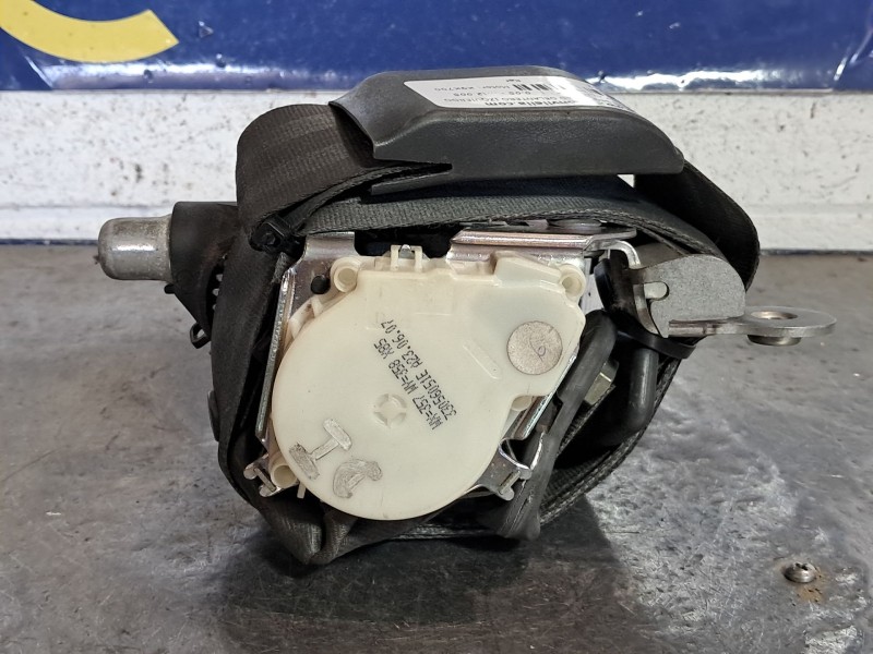 Recambio de cinturon seguridad delantero izquierdo para renault clio iii  | 0.05 - ...  | 0.05 - ... referencia OEM IAM   