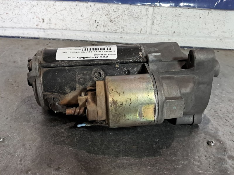 Recambio de motor arranque para citroen xsara 1.9 d attraction referencia OEM IAM D7R8  