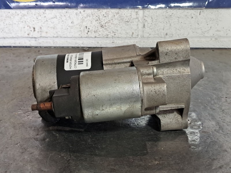 Recambio de motor arranque para citroen xsara picasso 1.8 16v referencia OEM IAM M000T  