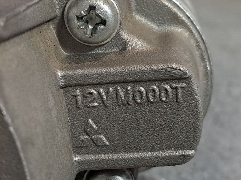 Recambio de motor arranque para citroen xsara picasso 1.8 16v referencia OEM IAM M000T  