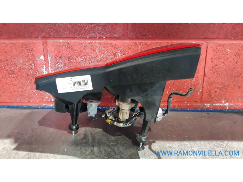 Recambio de piloto trasero izquierdo para chrysler 300 m (lr) 2.7 v6 | 04.98 - 12.02 2.7 v6 | 04.98 - 12.02 referencia OEM IAM  