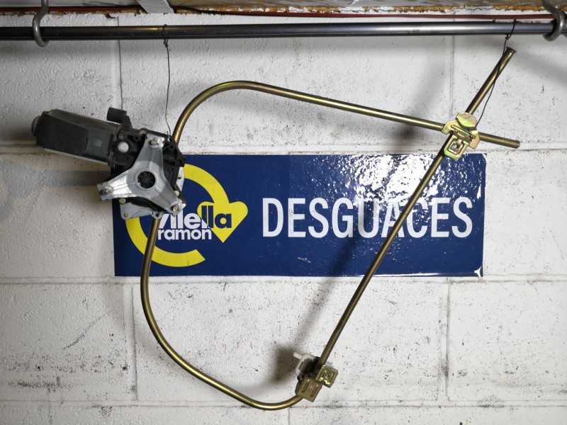 Recambio de elevalunas delantero derecho para renault 19 (b/c/l53) 1.8 referencia OEM IAM   