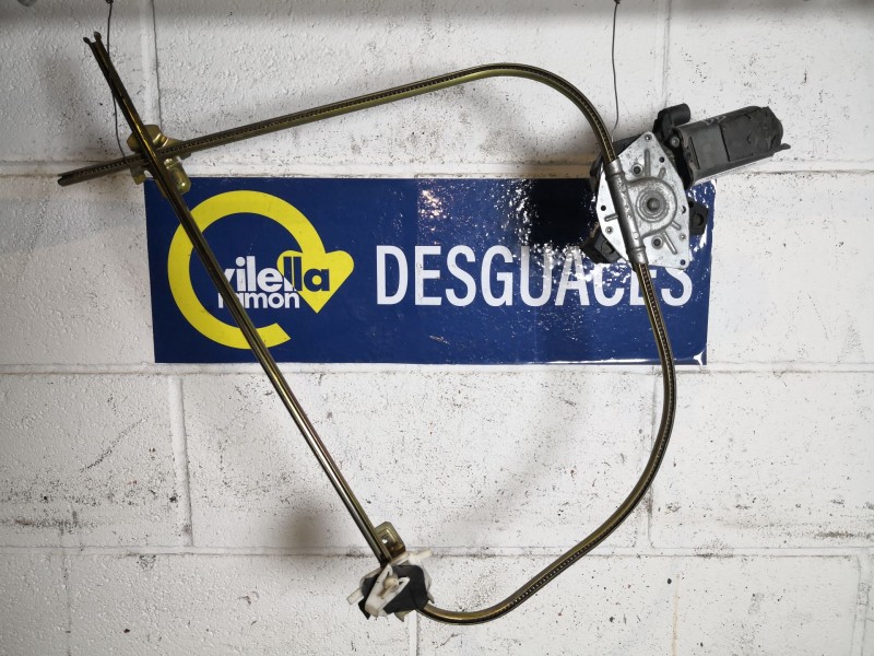 Recambio de elevalunas delantero derecho para renault 19 (b/c/l53) 1.8 referencia OEM IAM   