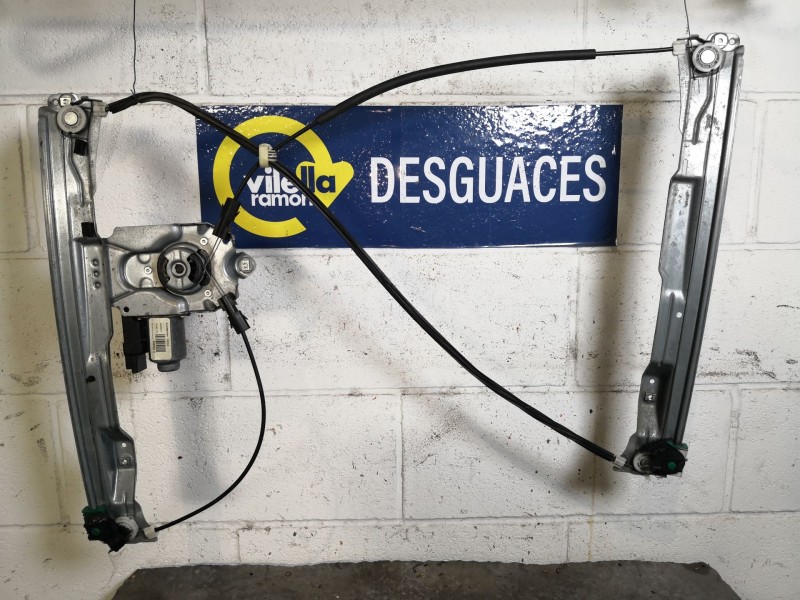 Recambio de elevalunas delantero izquierdo para renault clio iii  | 0.05 - ...  | 0.05 - ... referencia OEM IAM   