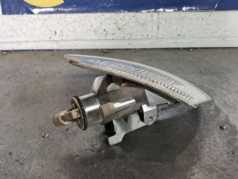 Recambio de piloto delantero izquierdo para renault megane europa 1.6e 75 referencia OEM IAM   