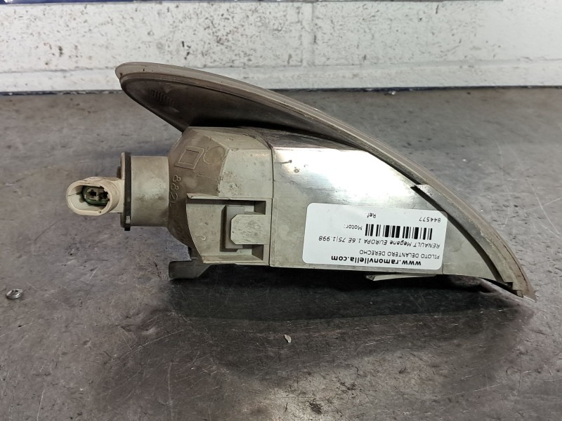 Recambio de piloto delantero derecho para renault megane europa 1.6e 75 referencia OEM IAM   