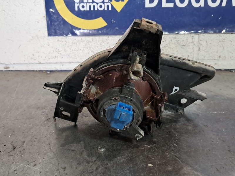 Recambio de faro antiniebla derecho para citroen xsara 1.9 d attraction referencia OEM IAM   