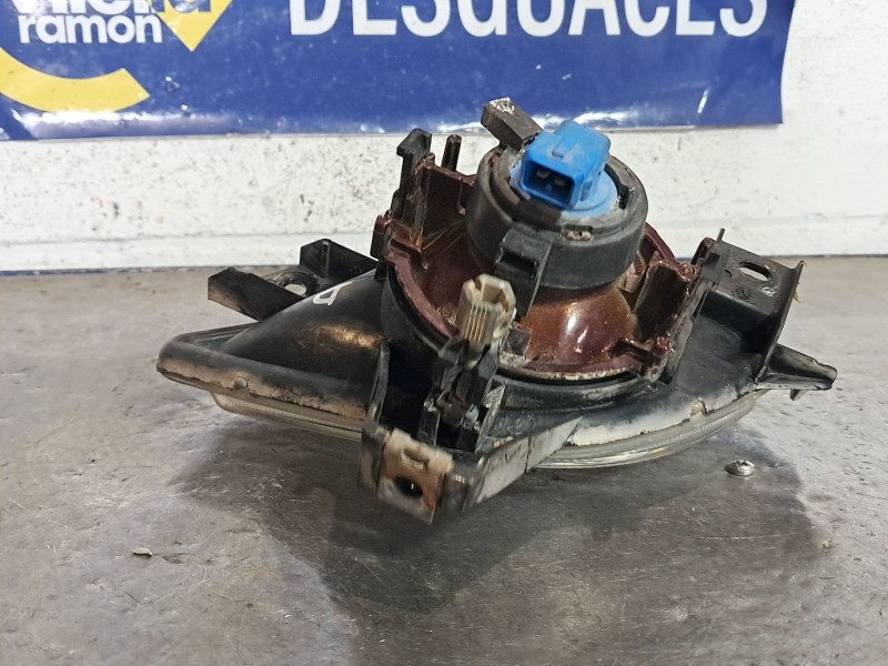 Recambio de faro antiniebla derecho para citroen xsara 1.9 d attraction referencia OEM IAM   