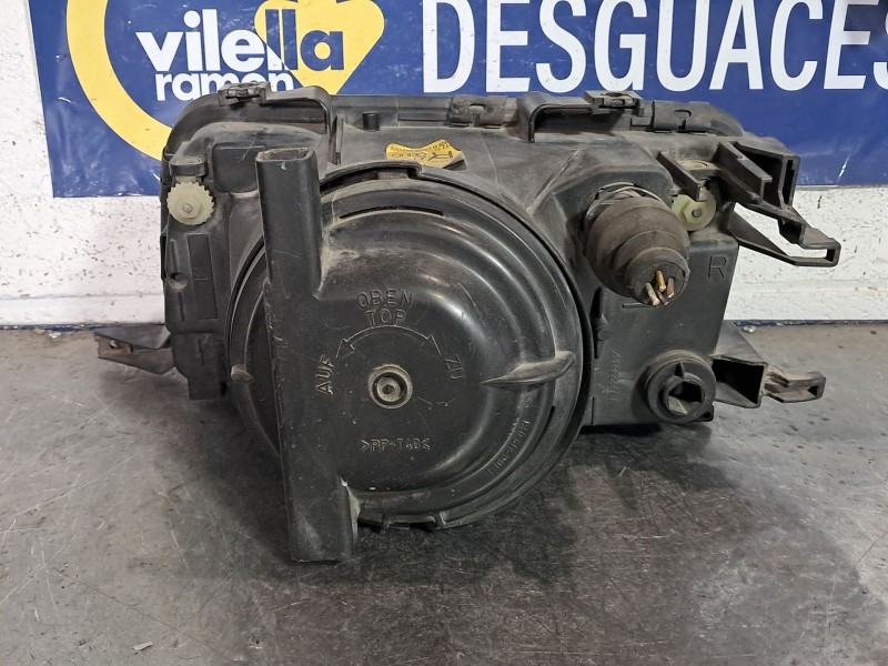 Recambio de faro derecho para audi 80 80 1.9 tdi referencia OEM IAM 1307022102  