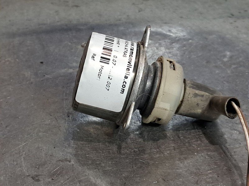 Recambio de piloto marcha atras para chevrolet hhr  | 0.07 - ...  | 0.07 - ... referencia OEM IAM   