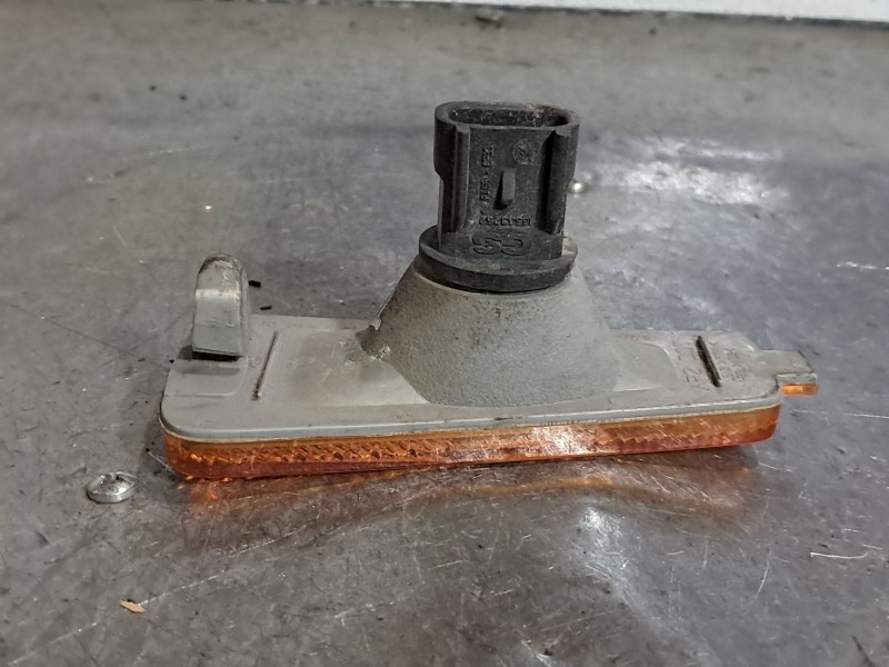 Recambio de piloto lateral izquierdo para chevrolet hhr  | 0.07 - ...  | 0.07 - ... referencia OEM IAM   