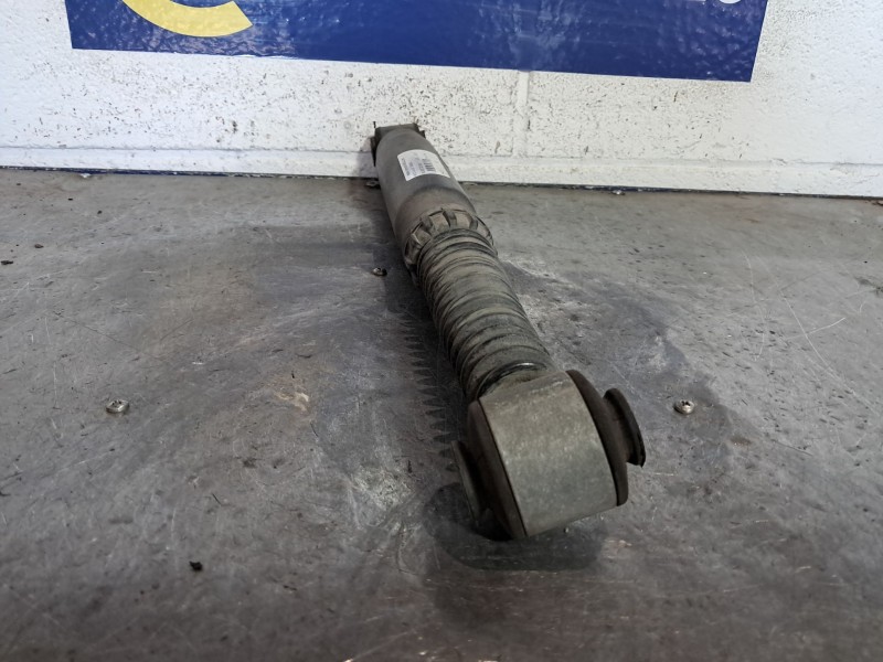 Recambio de amortiguador trasero para peugeot 207 sw  | 0.07 - ...  | 0.07 - ... referencia OEM IAM   