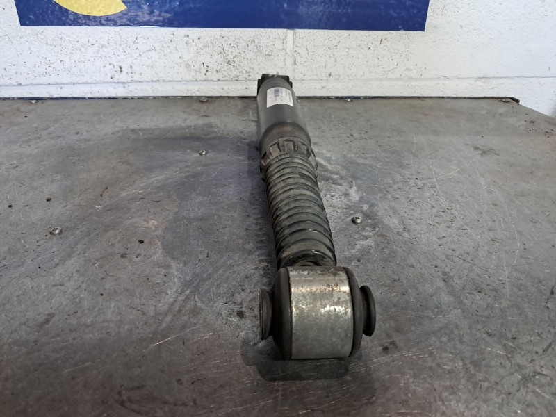 Recambio de amortiguador trasero para peugeot 207 sw  | 0.07 - ...  | 0.07 - ... referencia OEM IAM   