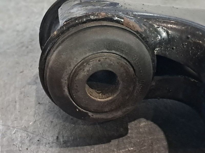 Recambio de brazo suspension inferior delantero derecho para ford c-max (cb3)  | ...  | ... referencia OEM IAM   