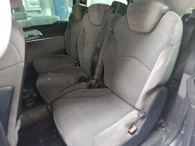 peugeot 807 del año 2007