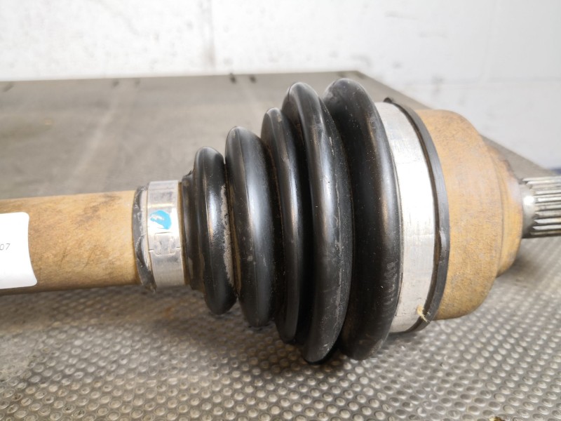 Recambio de transmision delantera derecha para peugeot 308 premium 1.6 vti 120 referencia OEM IAM   