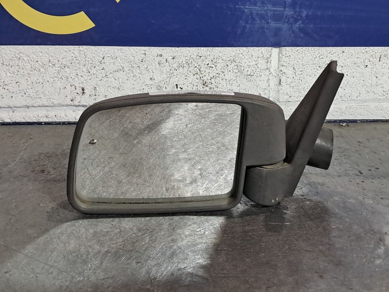 Recambio de retrovisor izquierdo para renault r5 supercinco 1.4 gtl / gtl saga referencia OEM IAM MANUAL  