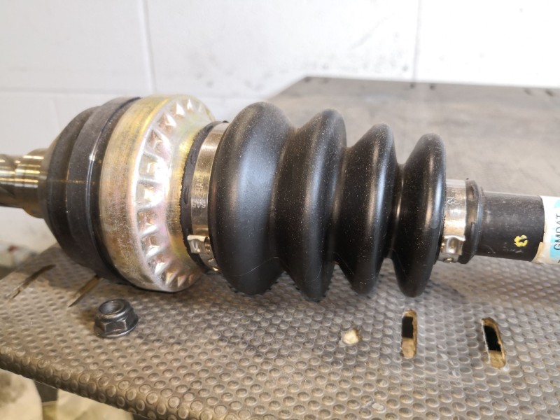 Recambio de transmision delantera derecha para daewoo lacetti 1.6 cat referencia OEM IAM   