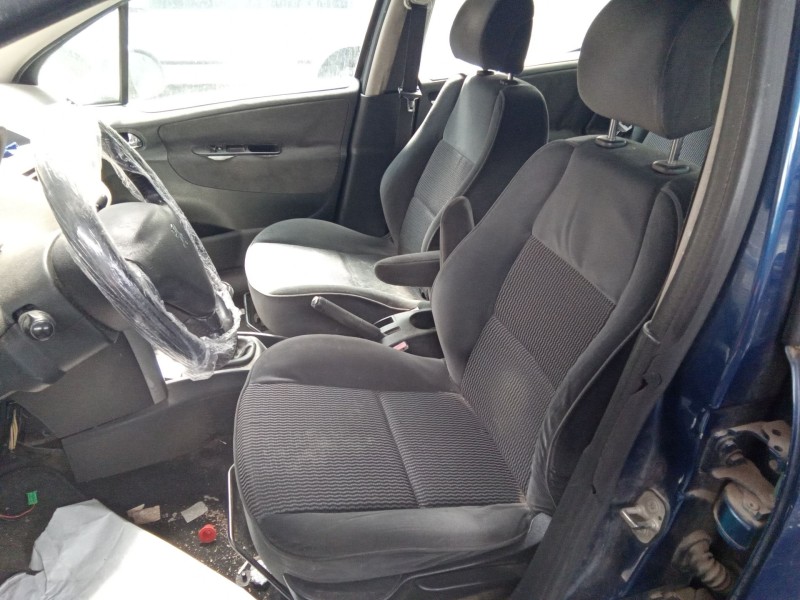 peugeot 207 del año 2006