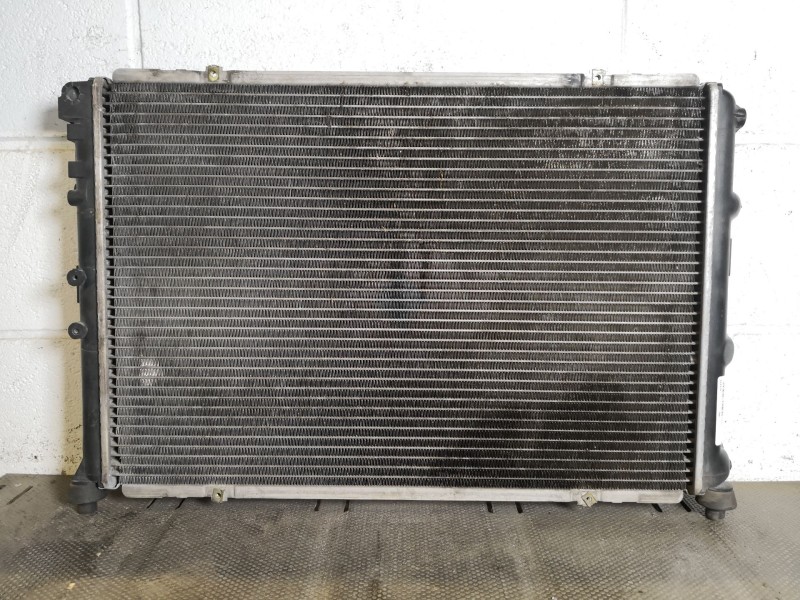 Recambio de radiador agua para renault megane europa 1.6e 75 referencia OEM IAM   