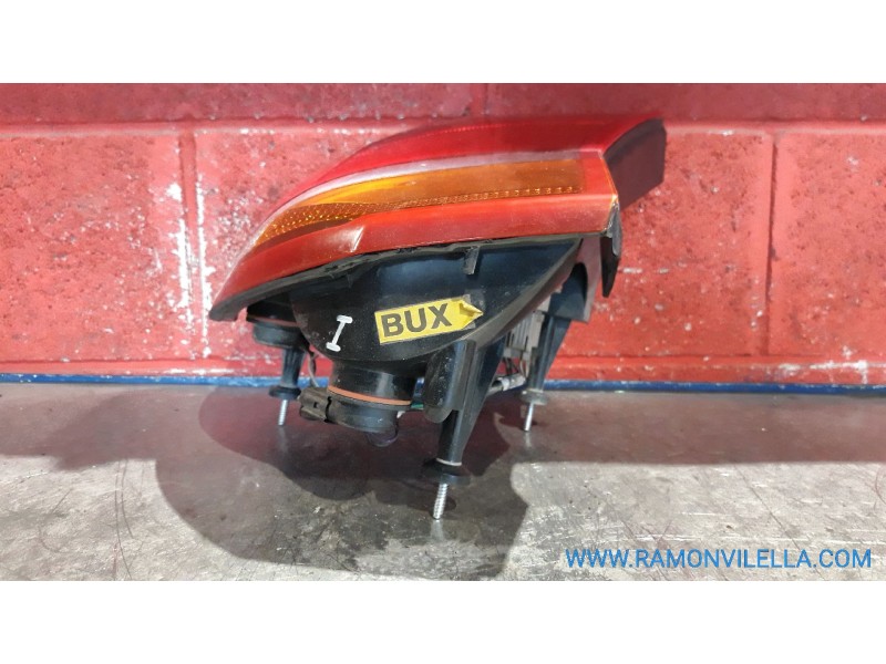 Recambio de piloto trasero izquierdo para chrysler 300 m (lr) 2.7 v6 | 04.98 - 12.02 2.7 v6 | 04.98 - 12.02 referencia OEM IAM  