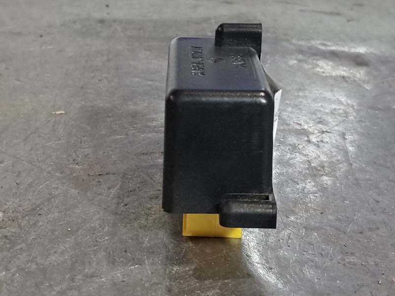 Recambio de centralita airbag para renault kangoo (f/kc0) referencia OEM IAM 550725100 7700313368 