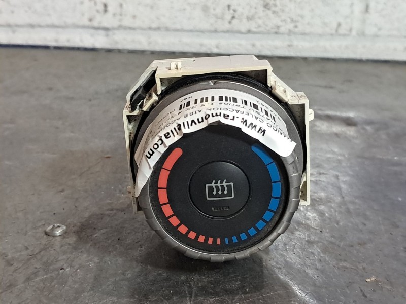 Recambio de mando calefaccion aire acondicionado para daihatsu terios 1.5 sx 4wd referencia OEM IAM 758818  