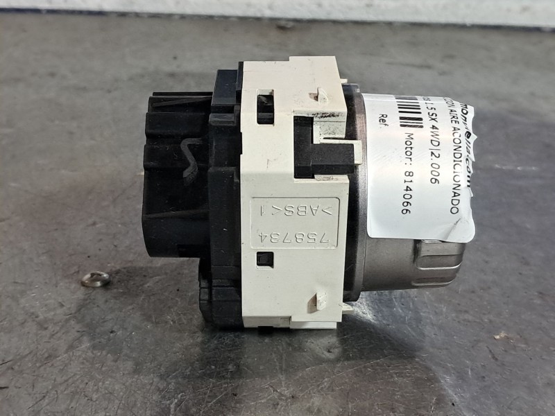 Recambio de mando calefaccion aire acondicionado para daihatsu terios 1.5 sx 4wd referencia OEM IAM 758818  